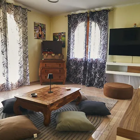 Maddalena 山林小屋 桑格罗堡