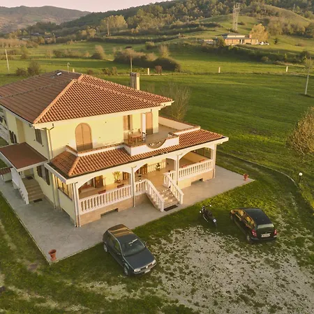 Maddalena Lodge Castel Di Sangro