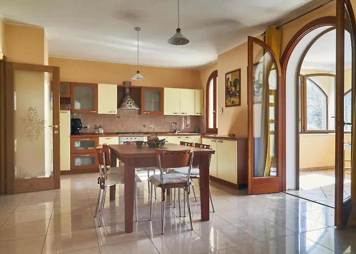 Maddalena * Кастель-ди-Сангро